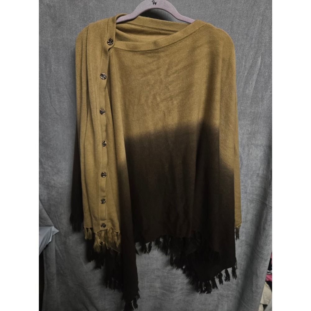Womens Ombre Knit Poncho Wrap Tan Brown Fringe Side Button‎ One Size